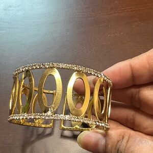 Glamorous Gold Openwork Bracelet